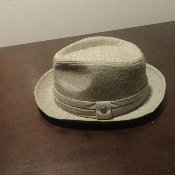 Hat - Picture 2 of 3